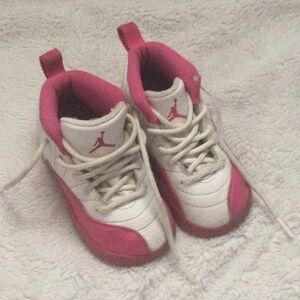Jordan Kids Sneakers in Pink and White